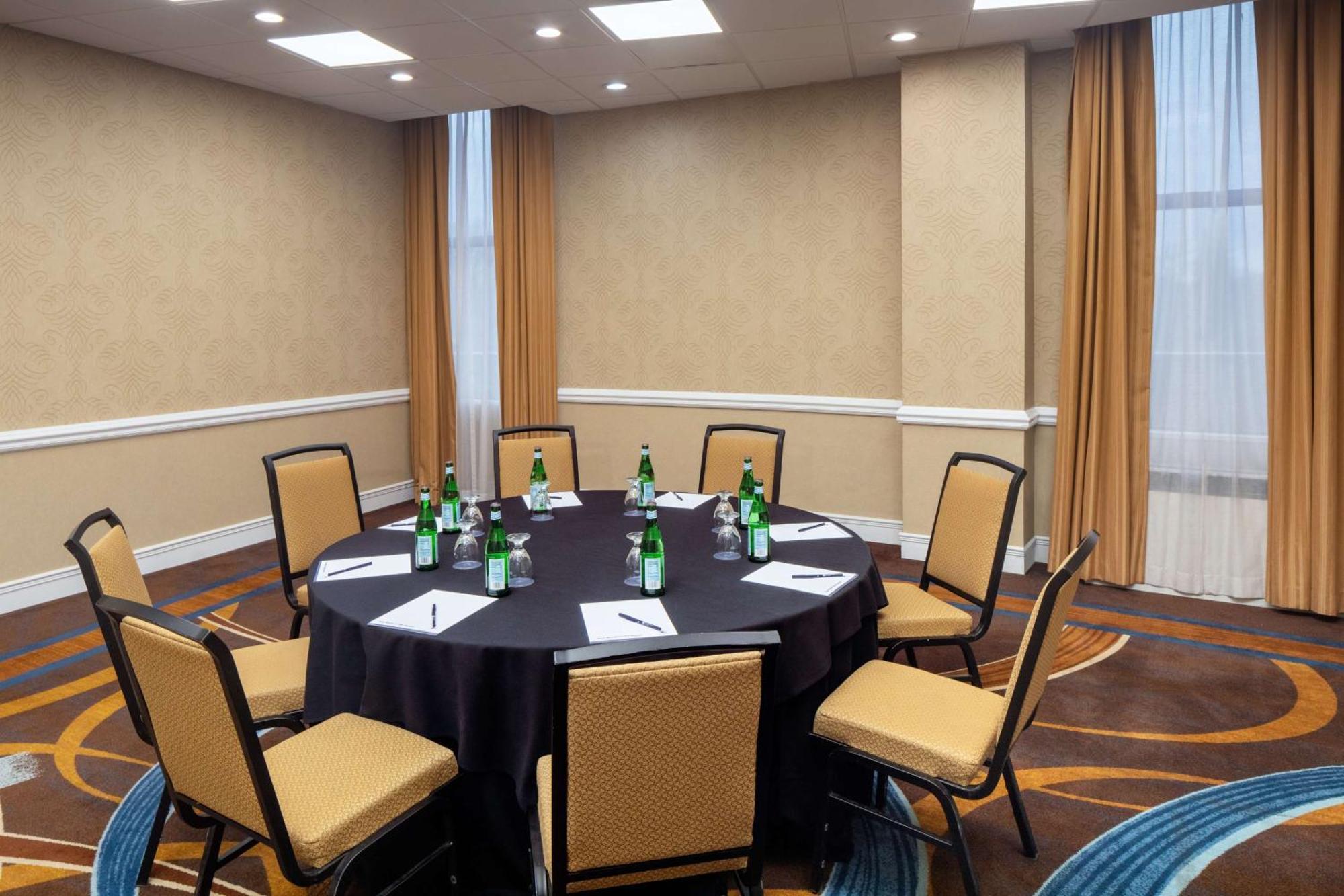 Doubletree By Hilton Silver Spring Washington Dc North Exterior foto